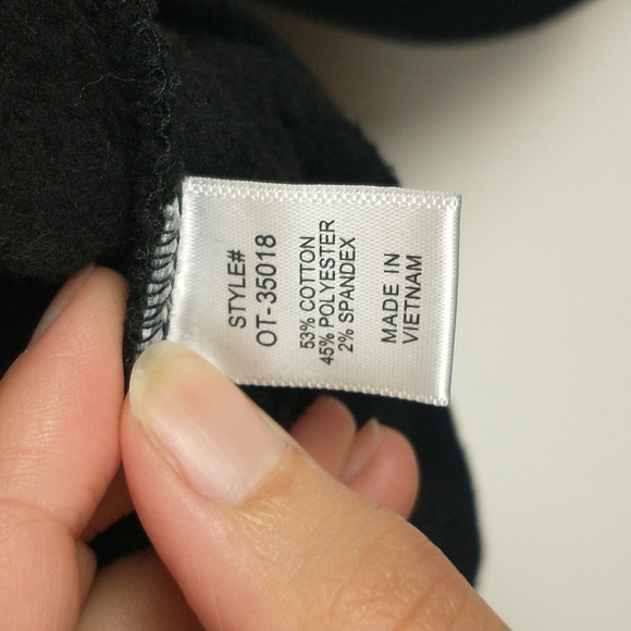 Skull Crystal Sweatshirt Womens Medium Black Pink Oversized Rhinestone Emo Goth - Picture 9 of 10